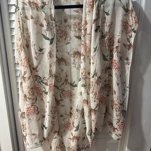 Emory Park Cream Floral Kimono
